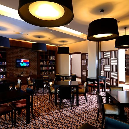 Staybridge Suites Yas Island Abu Dhabi By Ihg Exterior photo