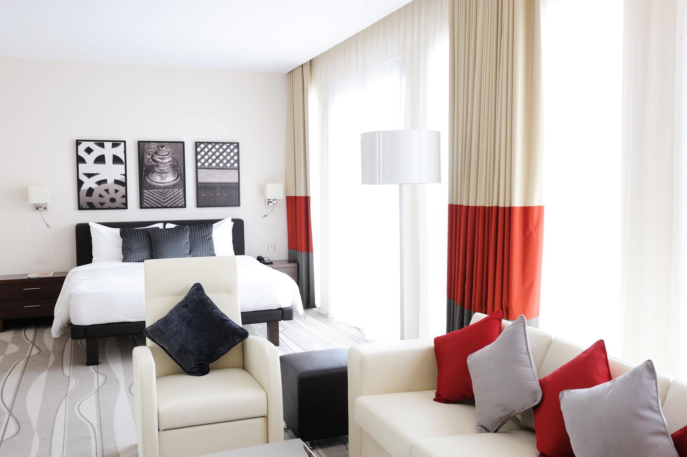 Staybridge Suites Yas Island Abu Dhabi By Ihg Room photo